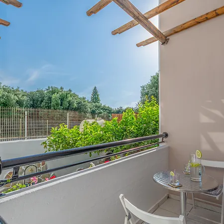 Happiness Hotel Hersonissos (Crete)