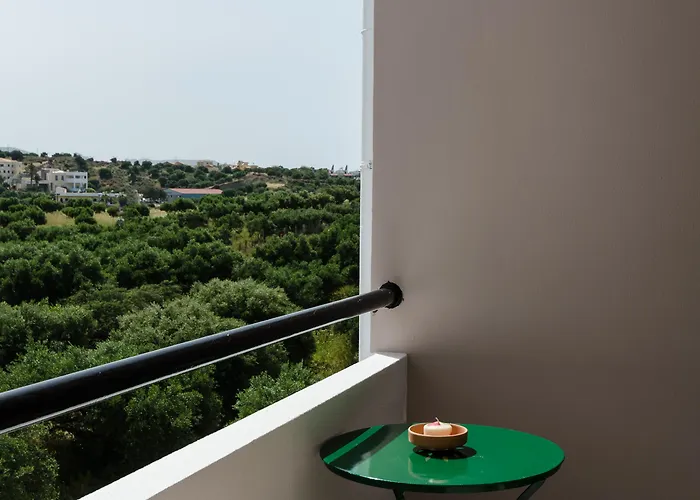 Ξενοδοχείο Happiness 3*