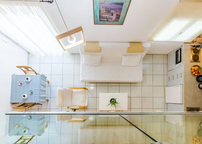 Ξενοδοχείο Happiness