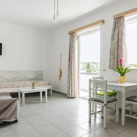 Happiness Hotell Hersonissos (Crete)